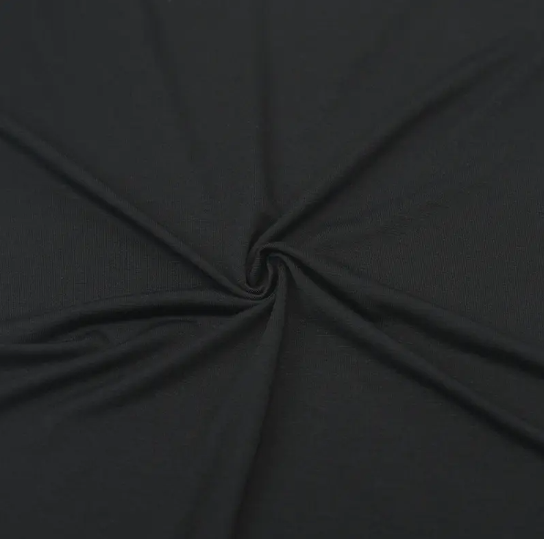 Je tkanina z bambusových vláken stejná jako hedvábí?