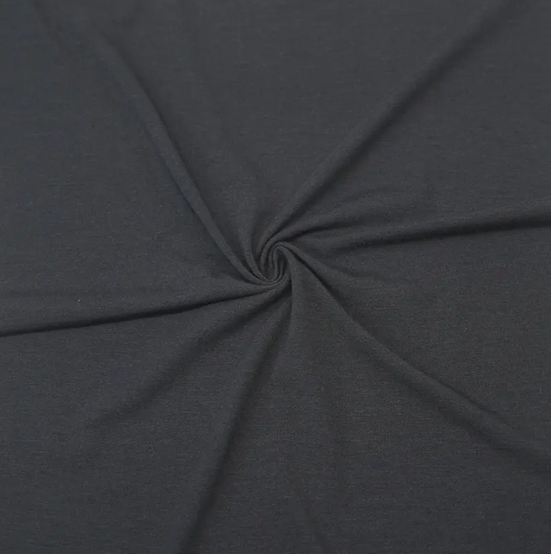 Co je lepší, fleece nebo termolátka?